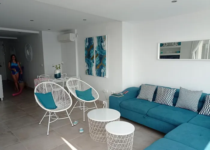 Poniente El Velero Апартаменты *