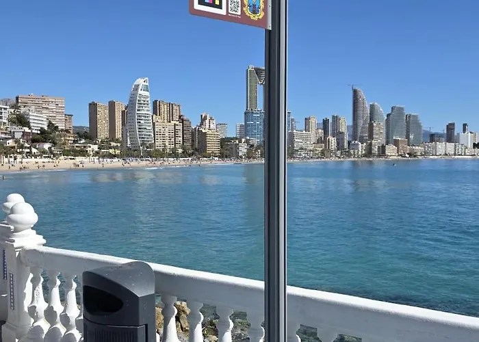 Poniente El Velero Бенидорм
